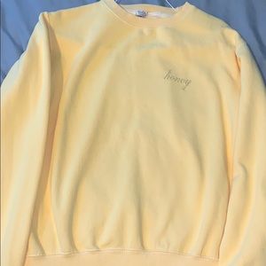Yellow PacSun sweatshirt